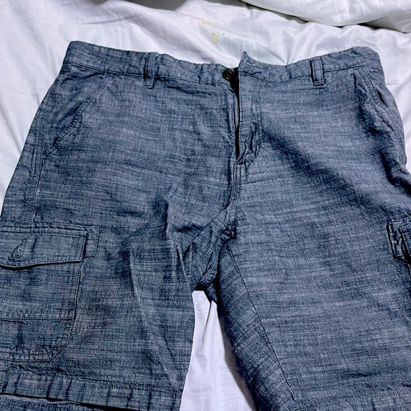 Men Casual Cargo Shorts with button pockets - Picture 1 of 2